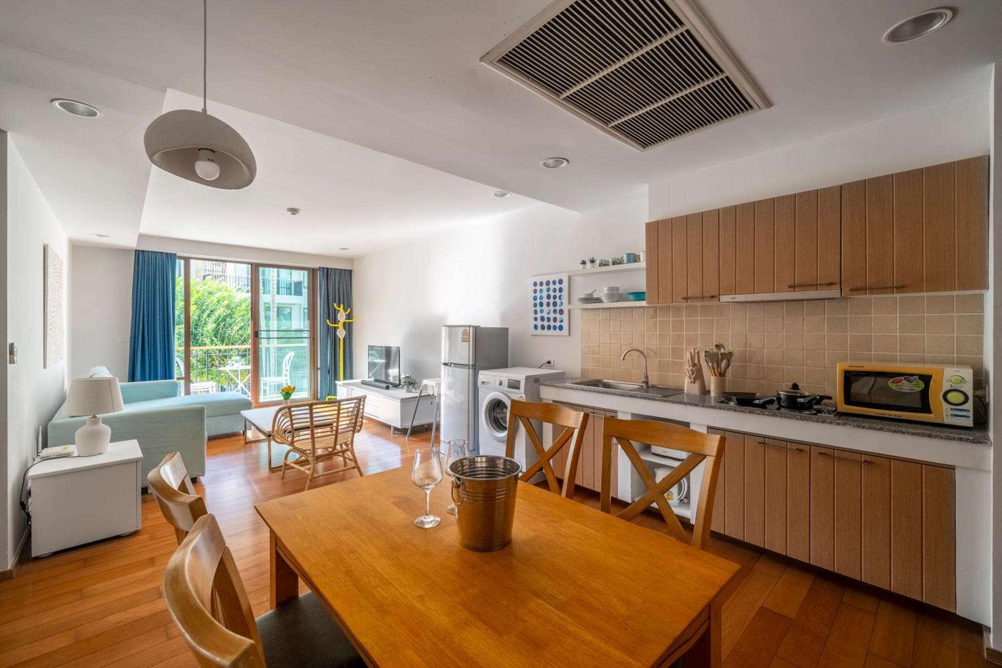 Apartment Seaview & Beachfront 2br *