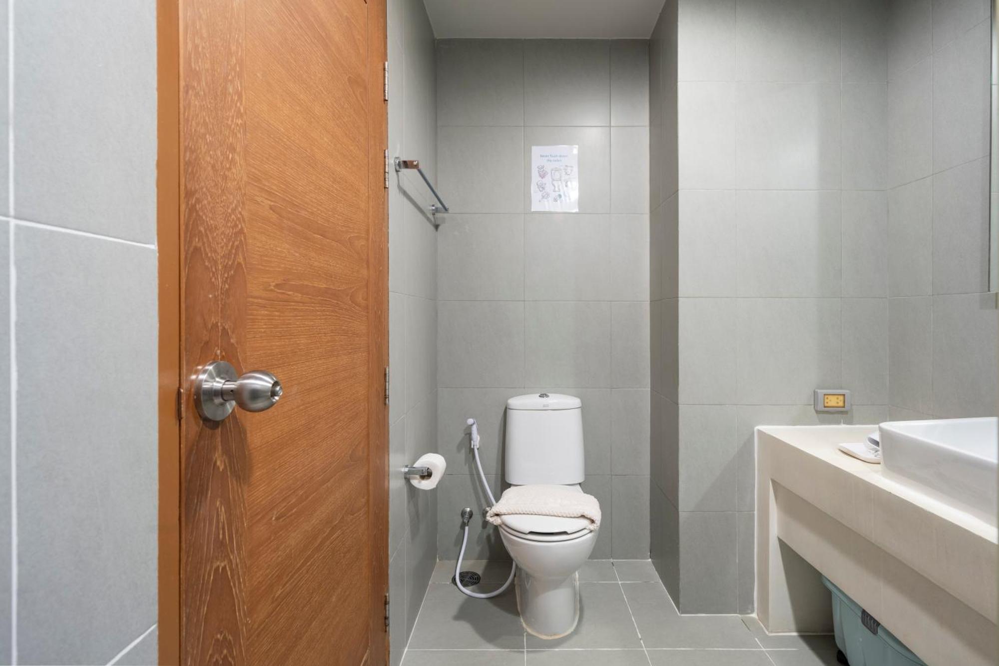 Apartment Seaview & Beachfront 2br Hua Hin