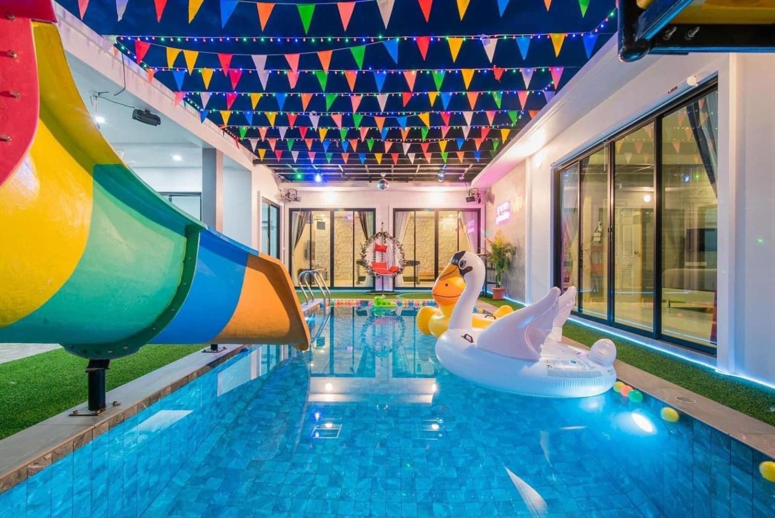 นาวาพูลวิลล่าหัวหิน Vip * Hua Hin