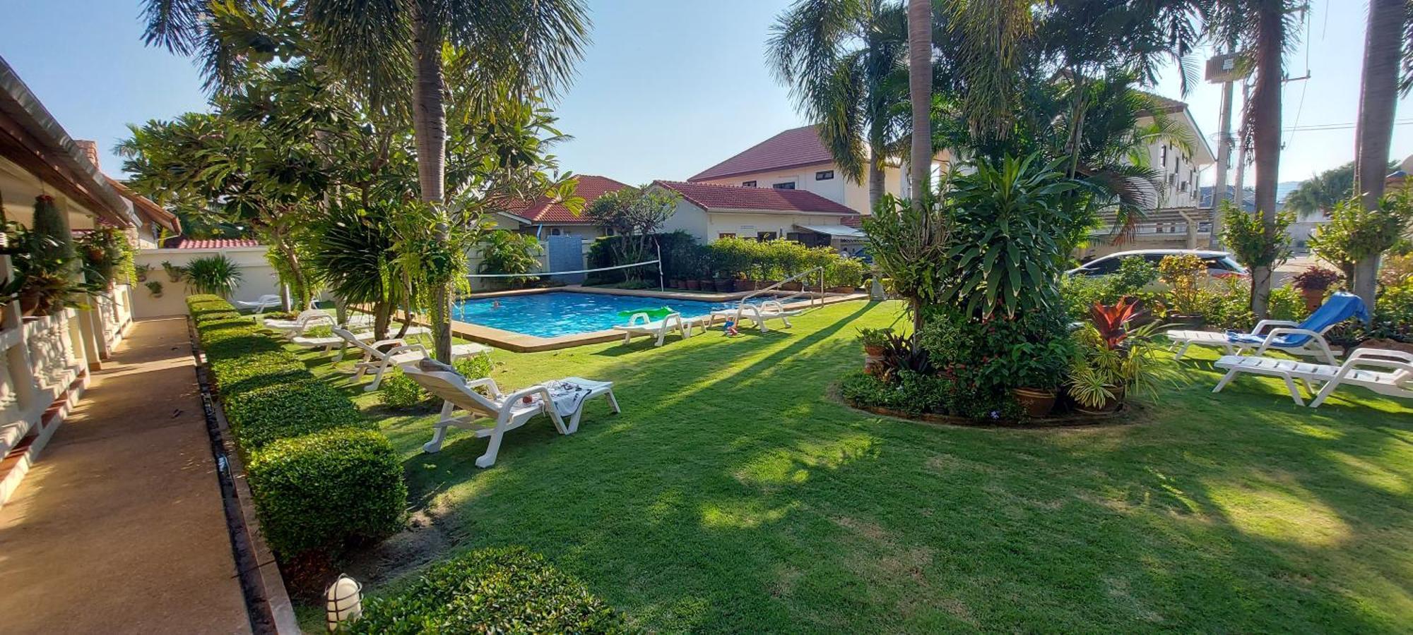 Baan Victoria Paradise *