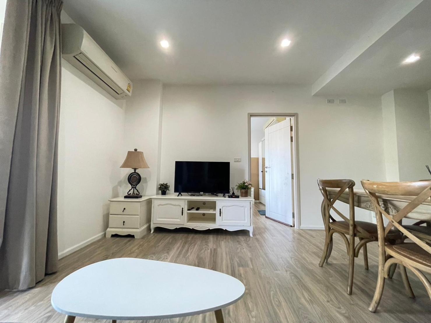 Summer Hua Hin, Family, Airy , Near , Wifi Apartment HHQ