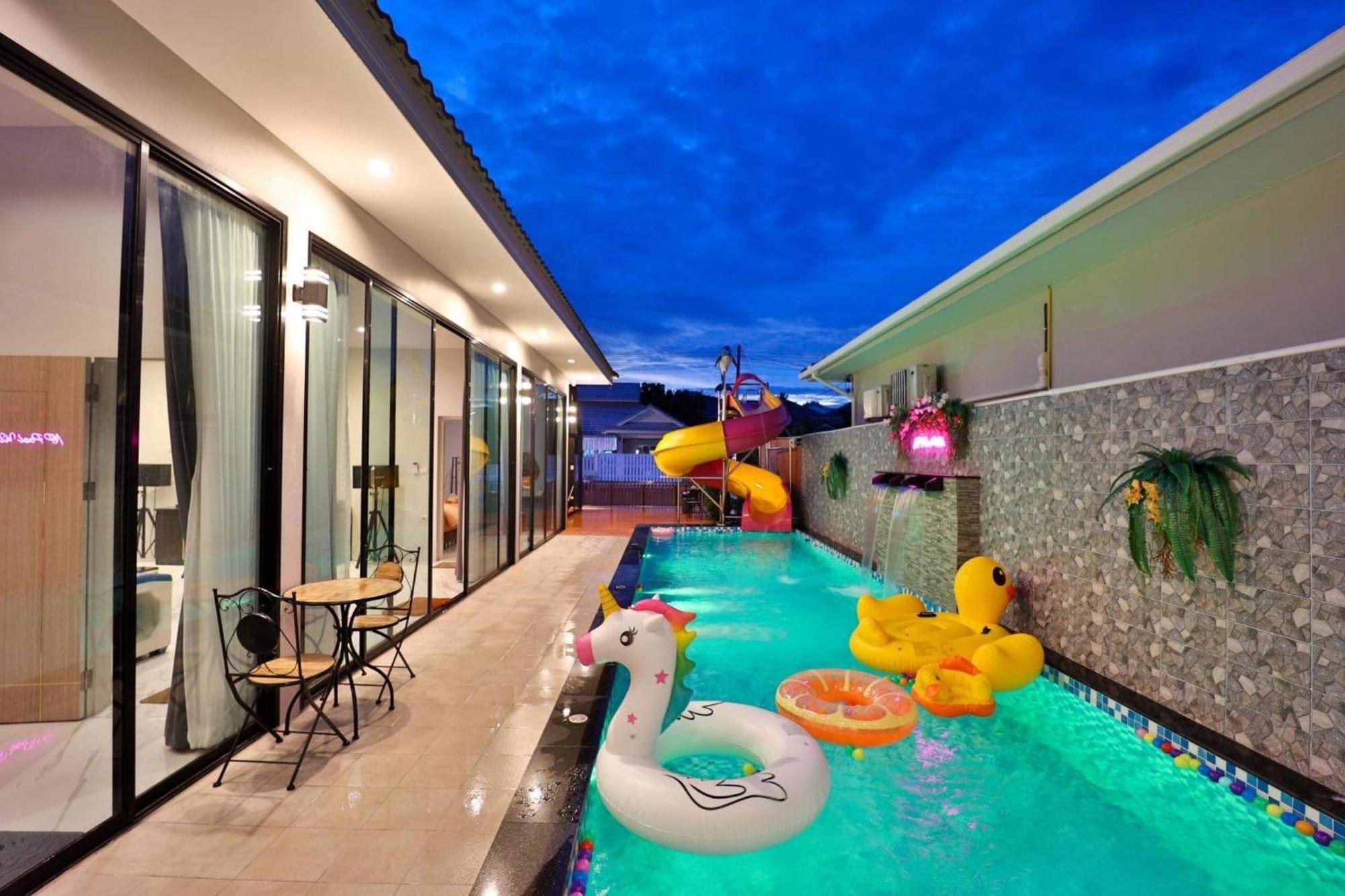 Villa Np Pool