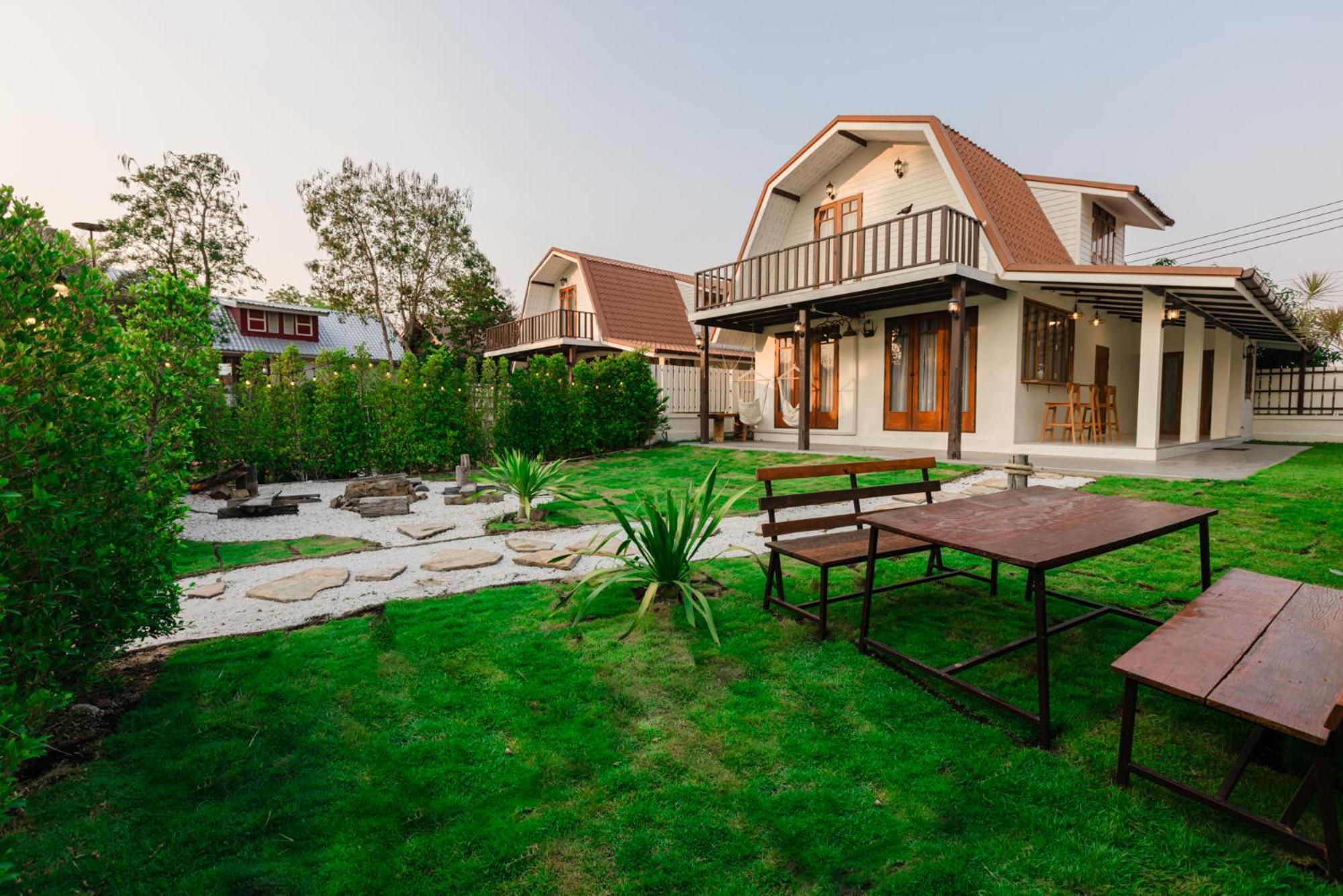 60s Town Resort Hua Hin