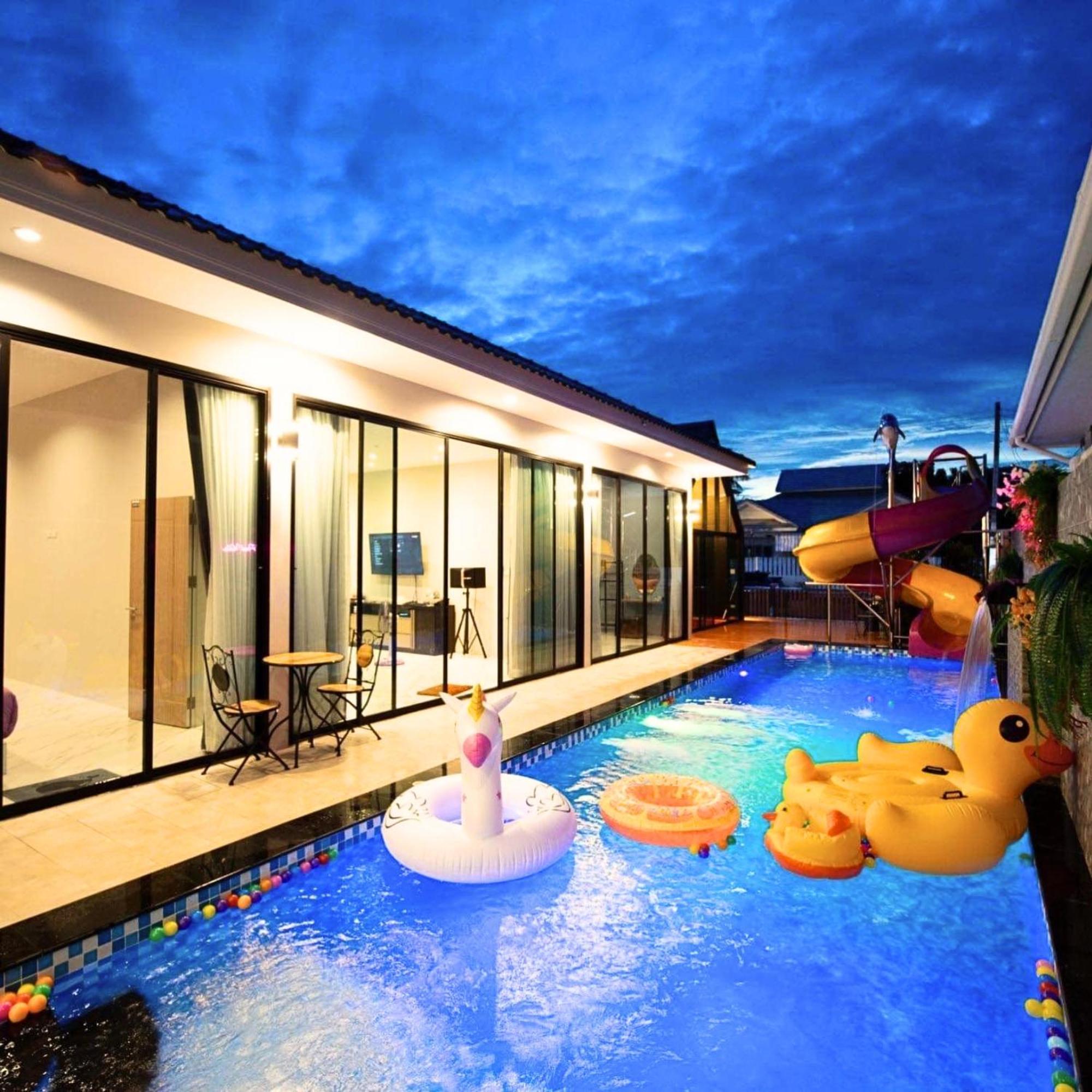 Np Pool Hua Hin