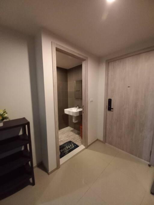 Happy Life At Lacasitad-huahin Apartment