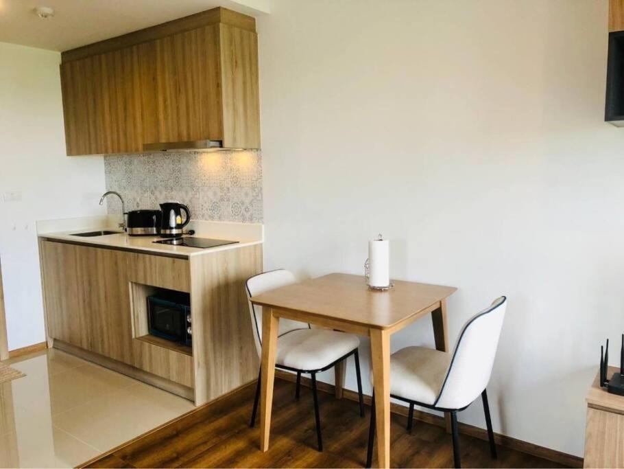 ชีวิตมีความสุข ที่ลาฮาบานา กับวิวที่ยอดเยี่ยม 1ห้องนอน Apartment *