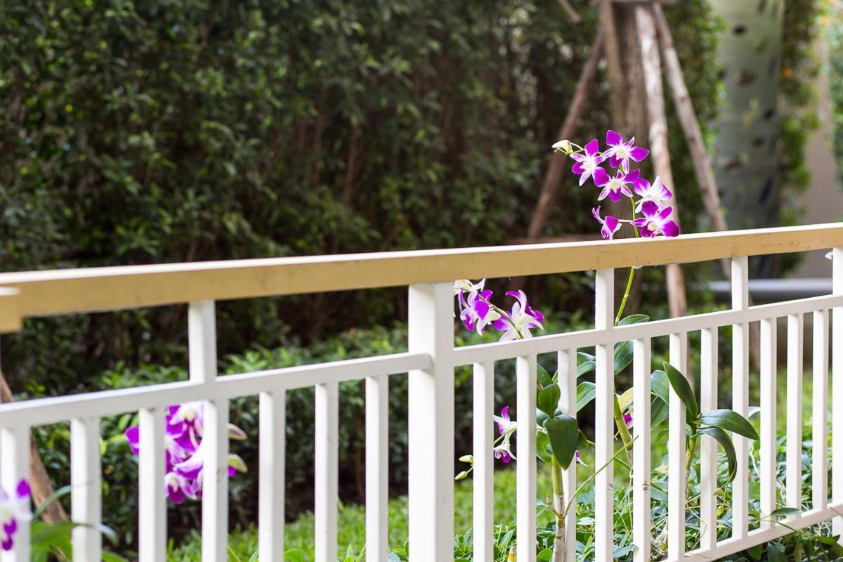 Autumn Hua Hin