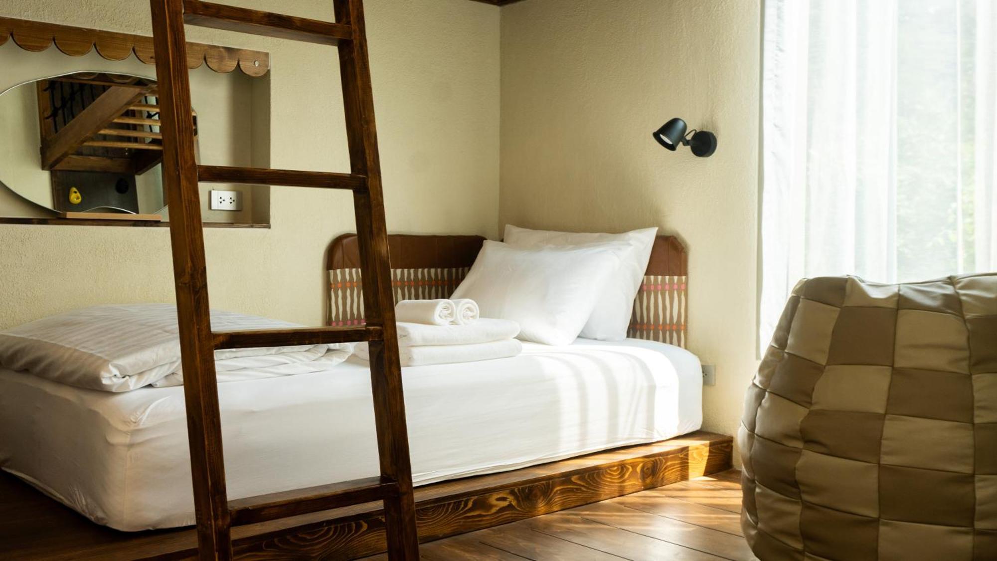 Aparthotel Seamira House - Sha *