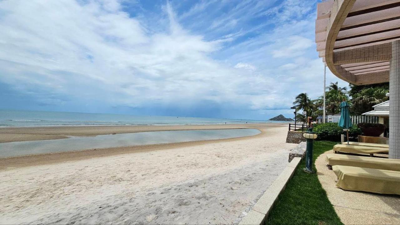 Baan Sansaran Excellent On The With A Large Territory And Swimming Pools. * Hua Hin