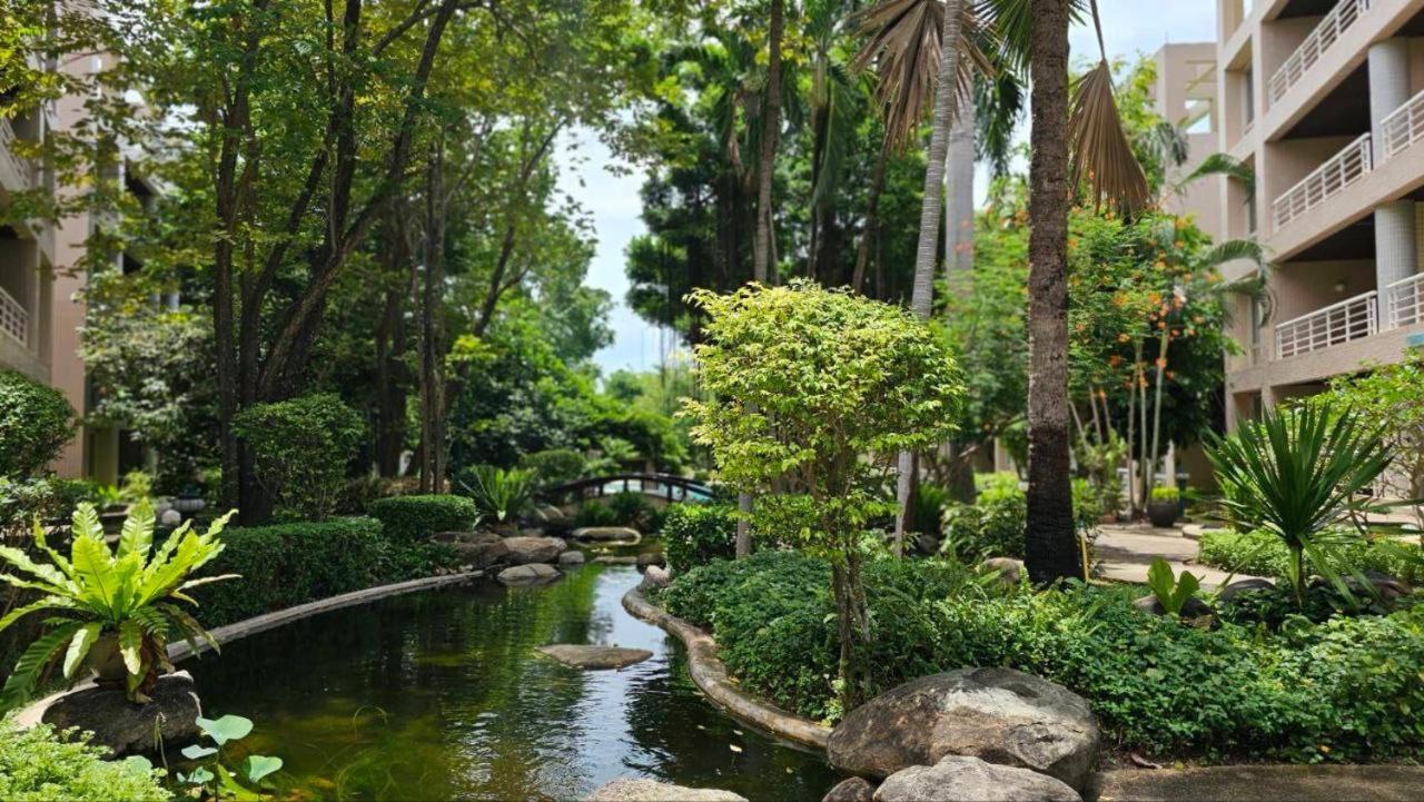 Căn hộ Baan Sansaran Excellent On The With A Large Territory And Swimming Pools.