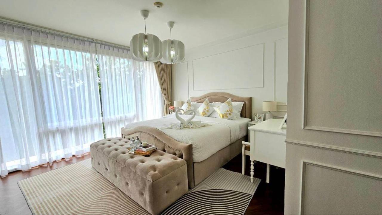 Apartment Baan Sansaran Excellent On The With A Large Territory And Swimming Pools.