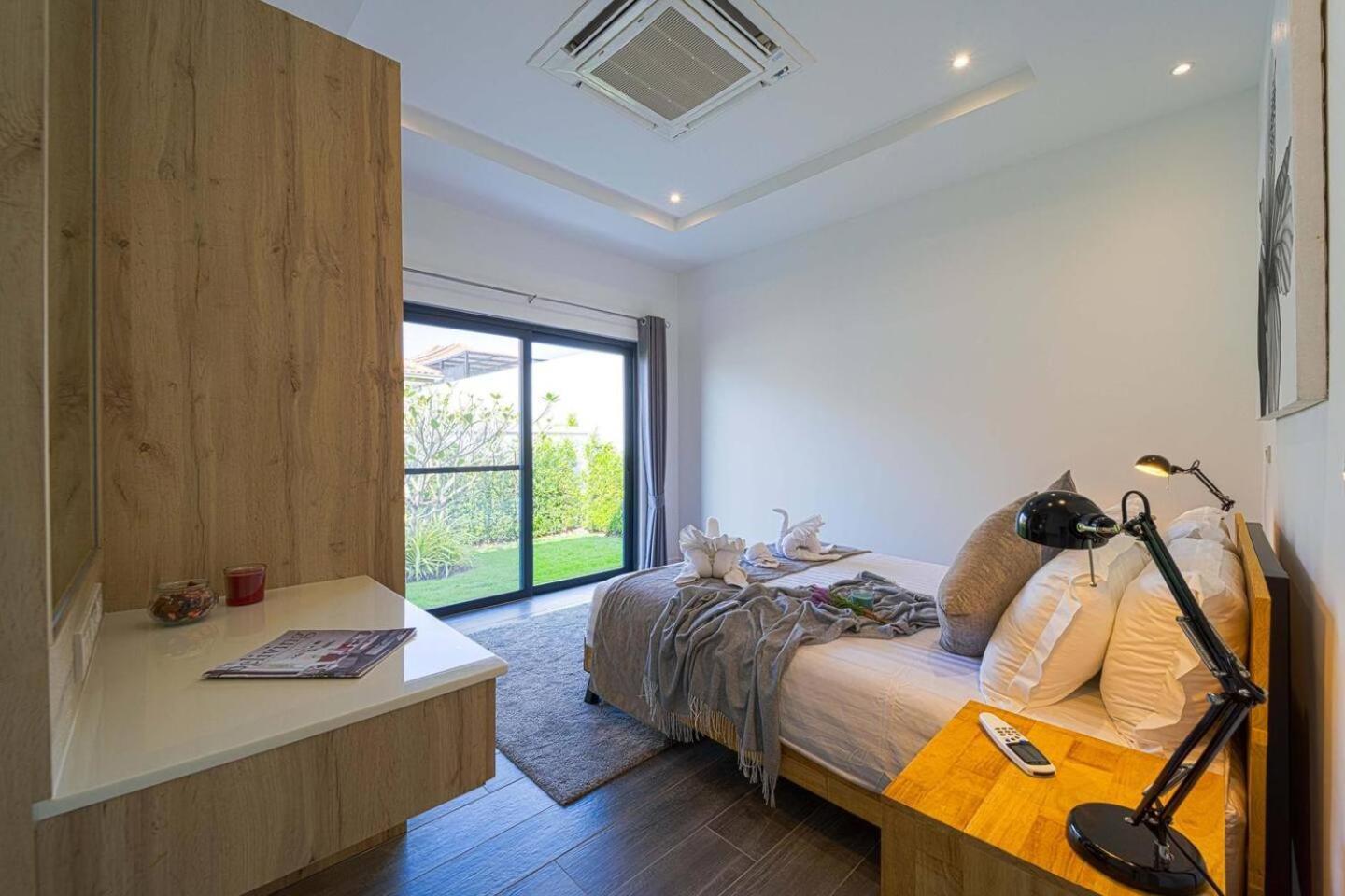 Modern 3 Bedroom Private Pool Ml7 Villa