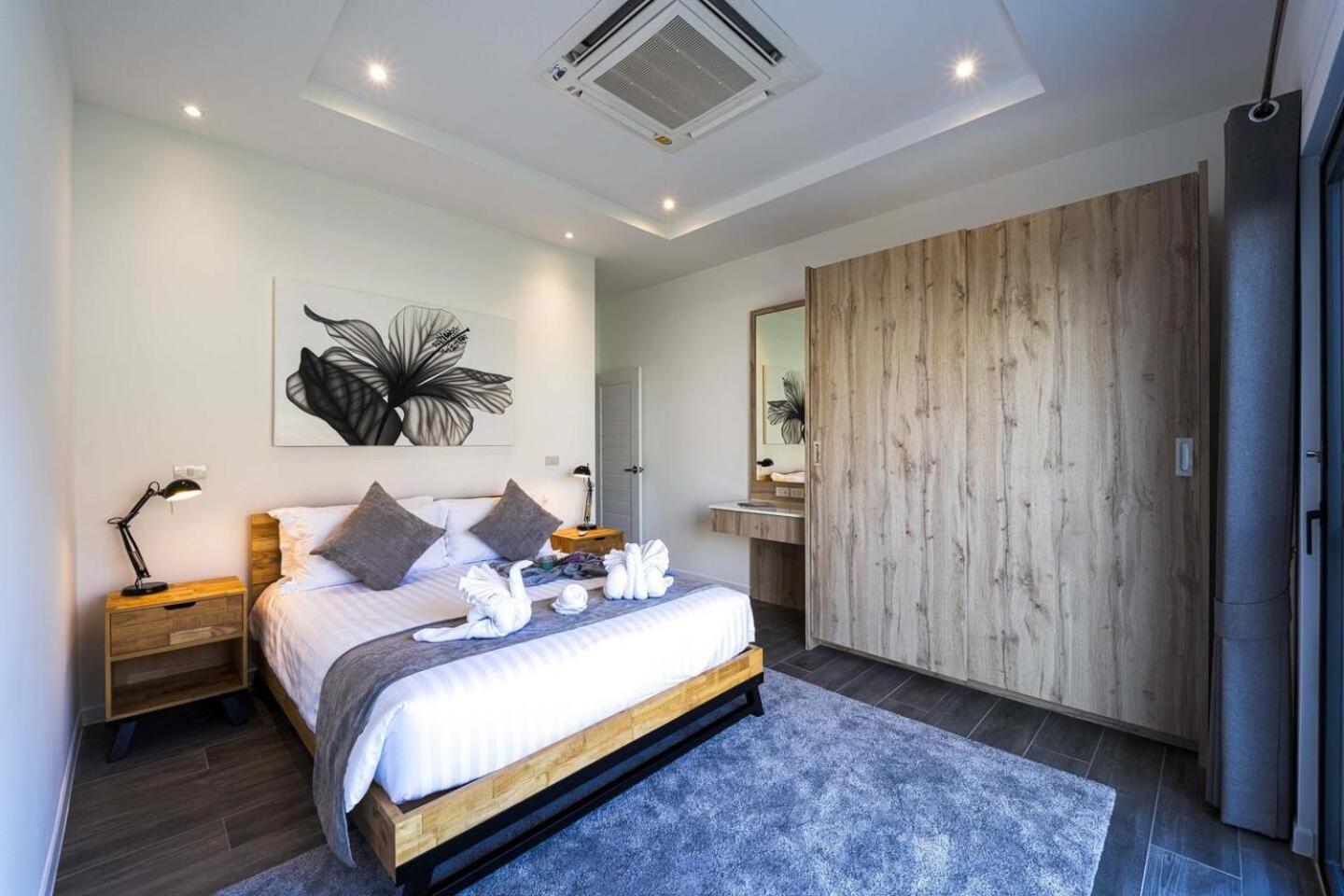 Villa Modern 3 Bedroom Private Pool Ml7
