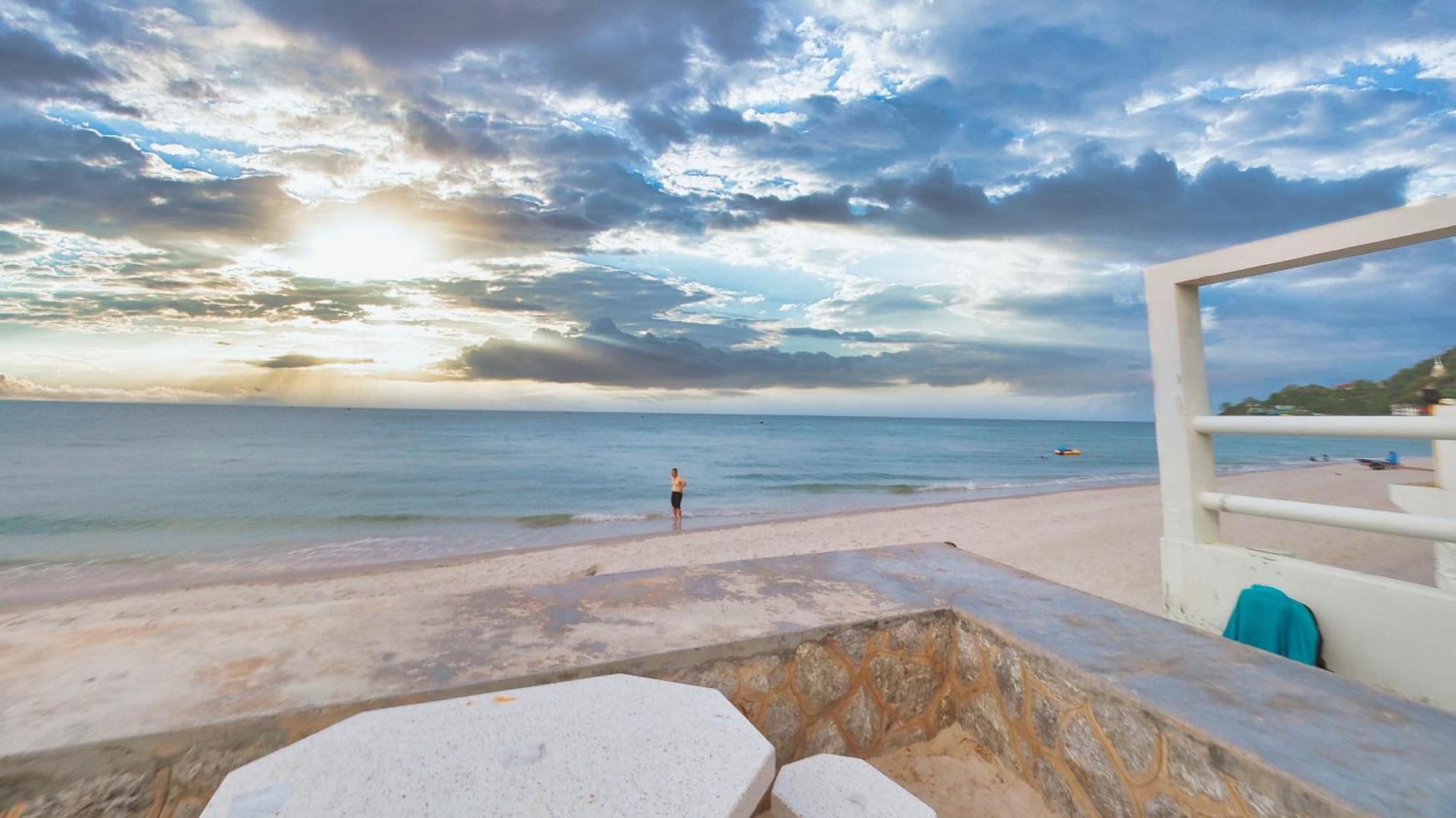 Baan Casita With Private Seaside * Hua Hin