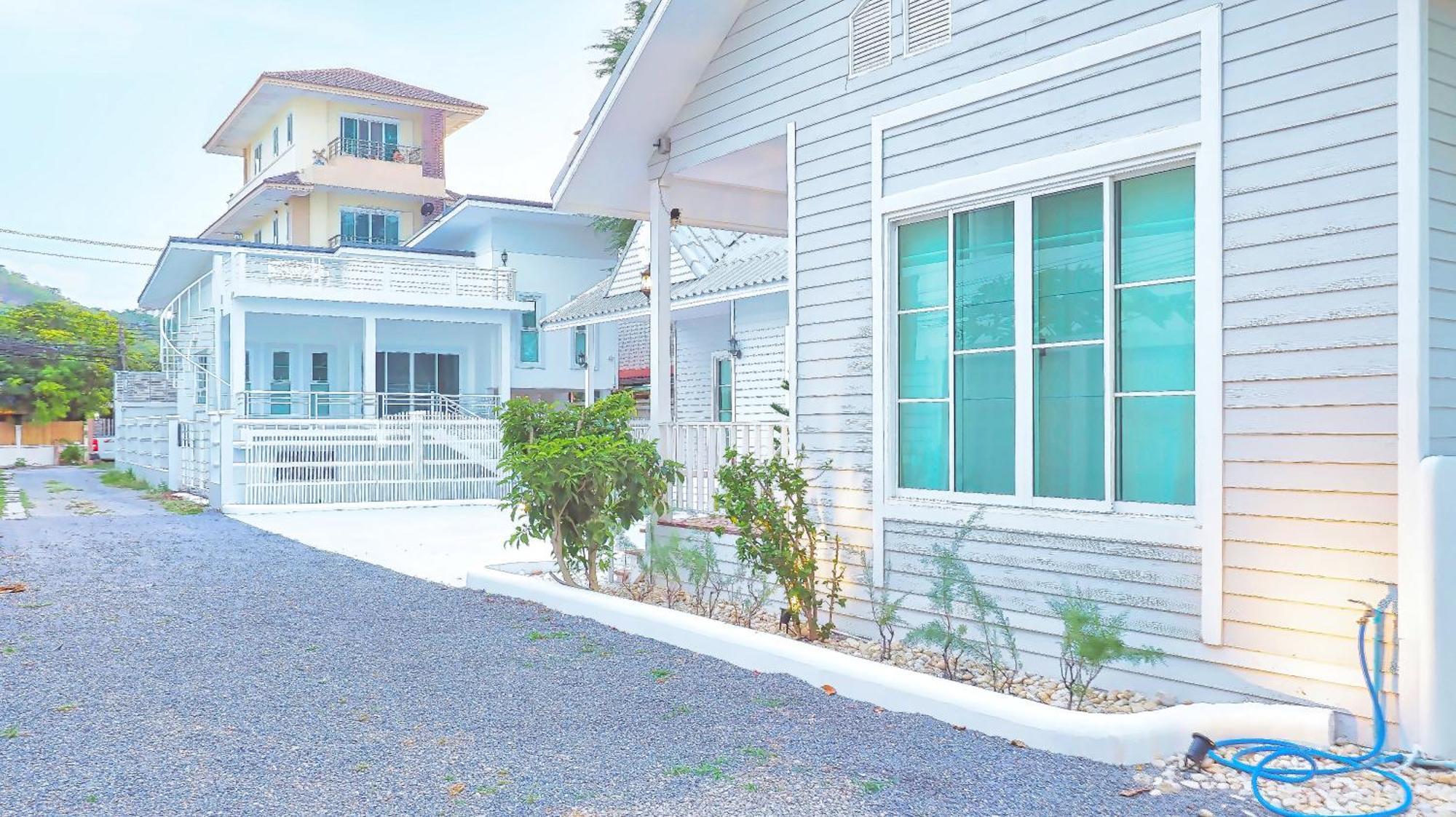 Baan Casita With Private Seaside * Hua Hin