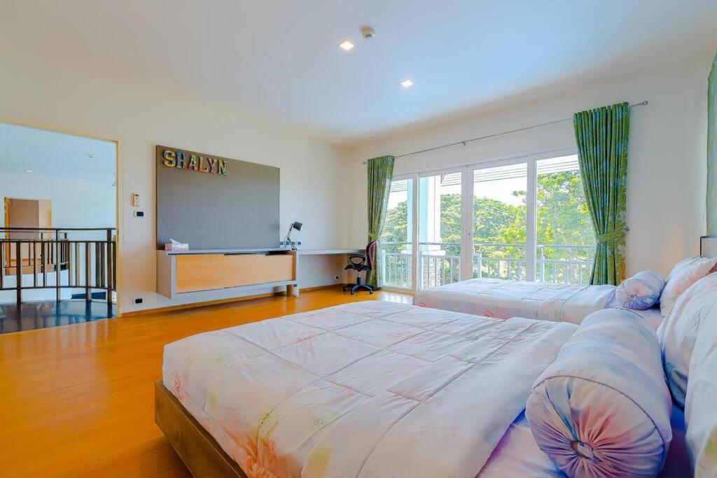 Villa 7 Bedrooms Mansion On The Golf Course! Jb2 Hua Hin