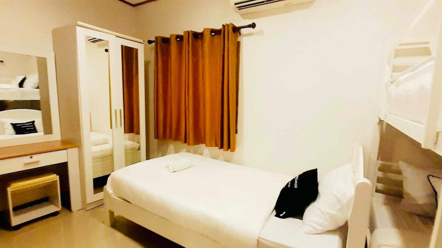 Holiday home บ้านเฮา *