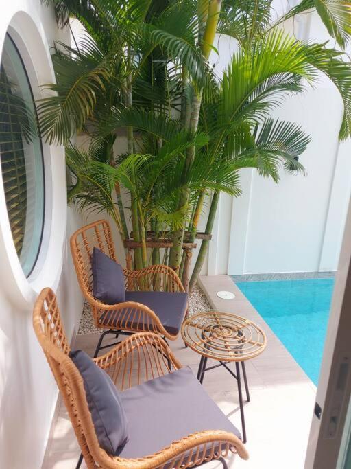 Dd Pool Holiday home