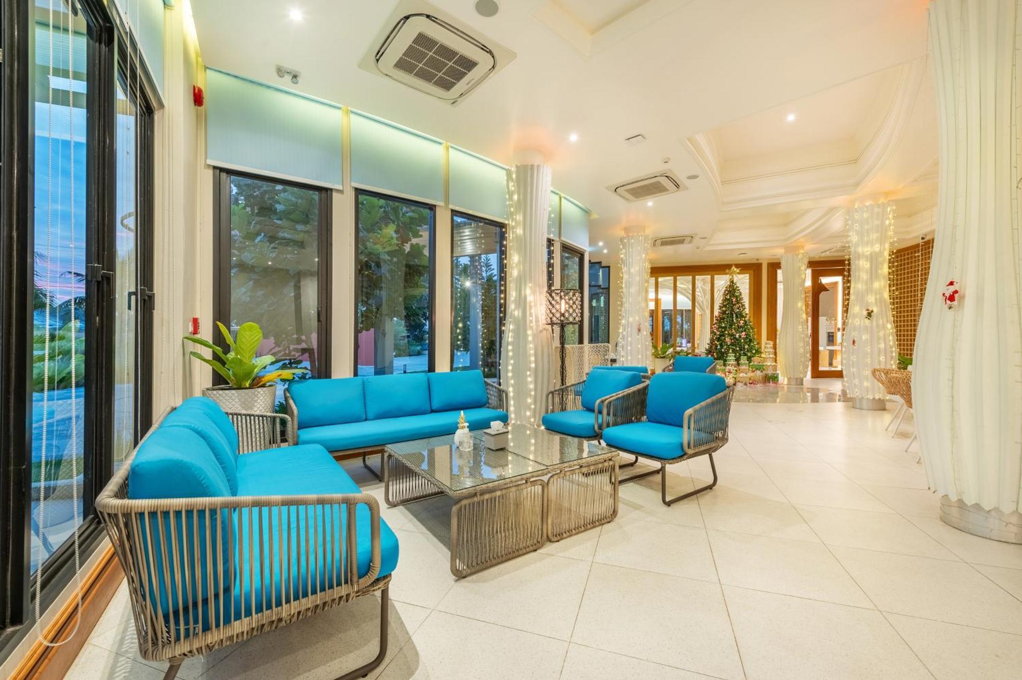 Phukalini Luxury Pool & Onsen