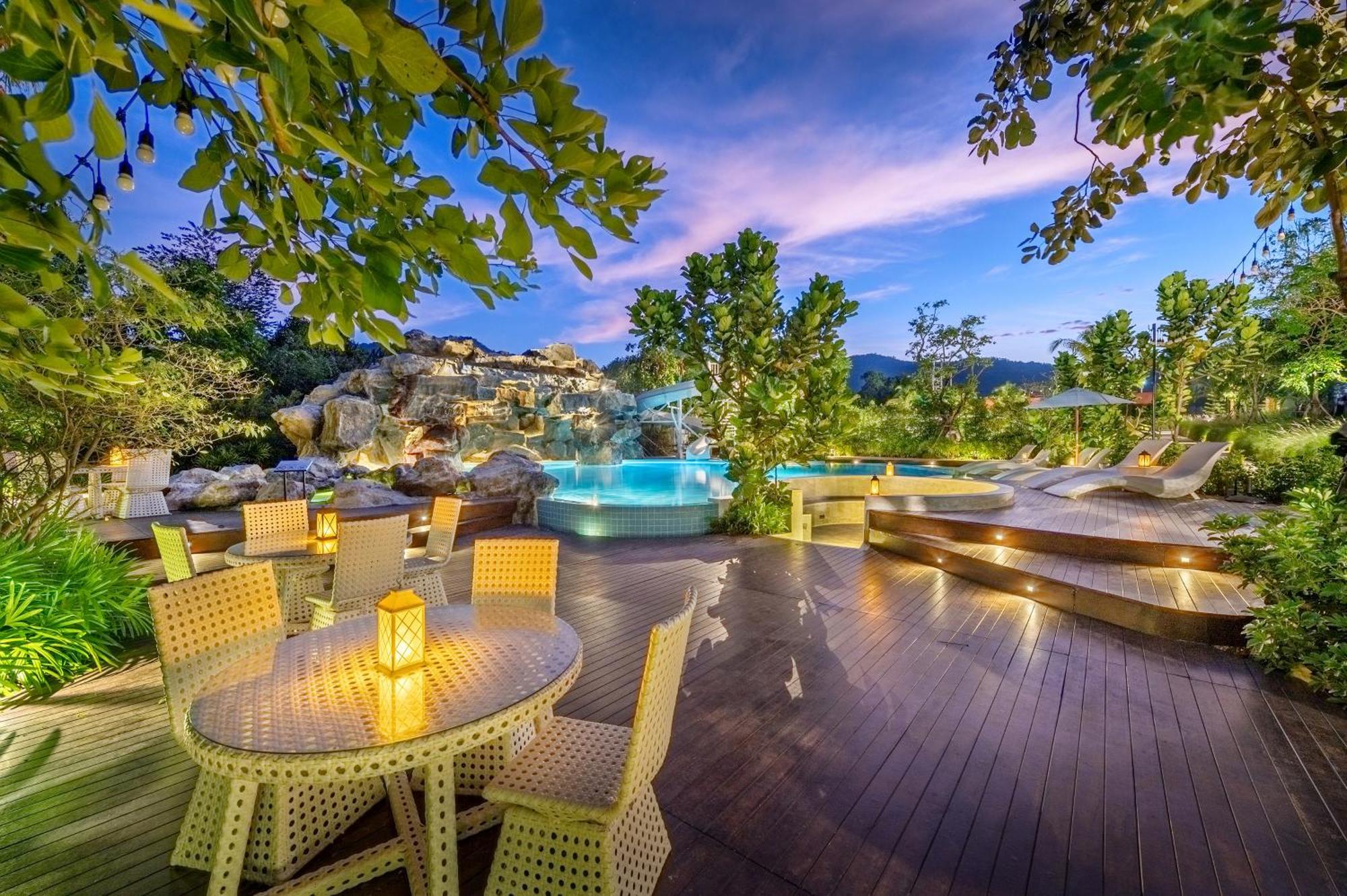 Phukalini Luxury Pool & Onsen 4*