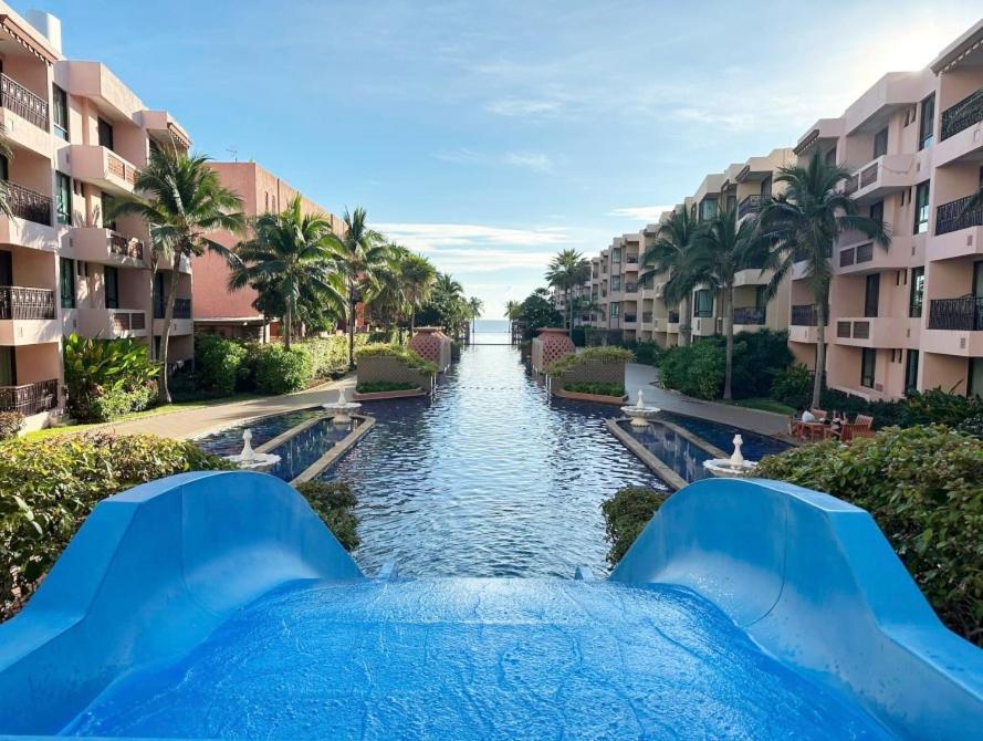 Marrakesh 2 Bedrooms With Stunning Sea View And Pool View