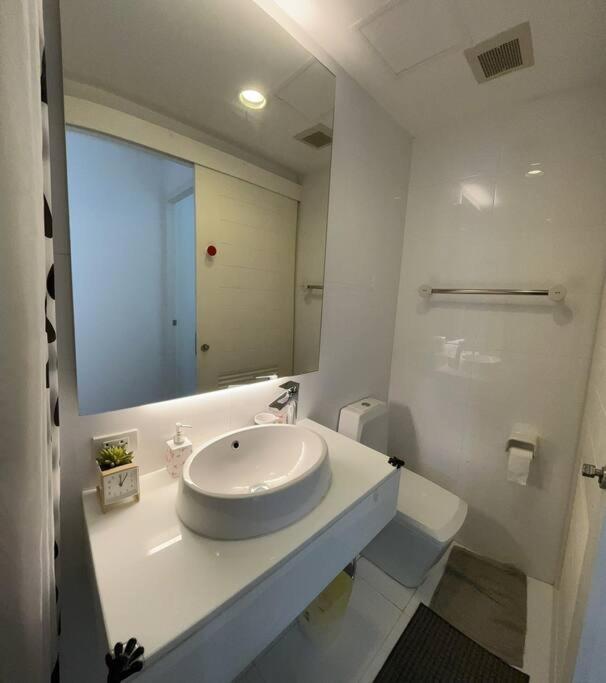 Bliss Seaside 2 Bedrooms Hua Hin