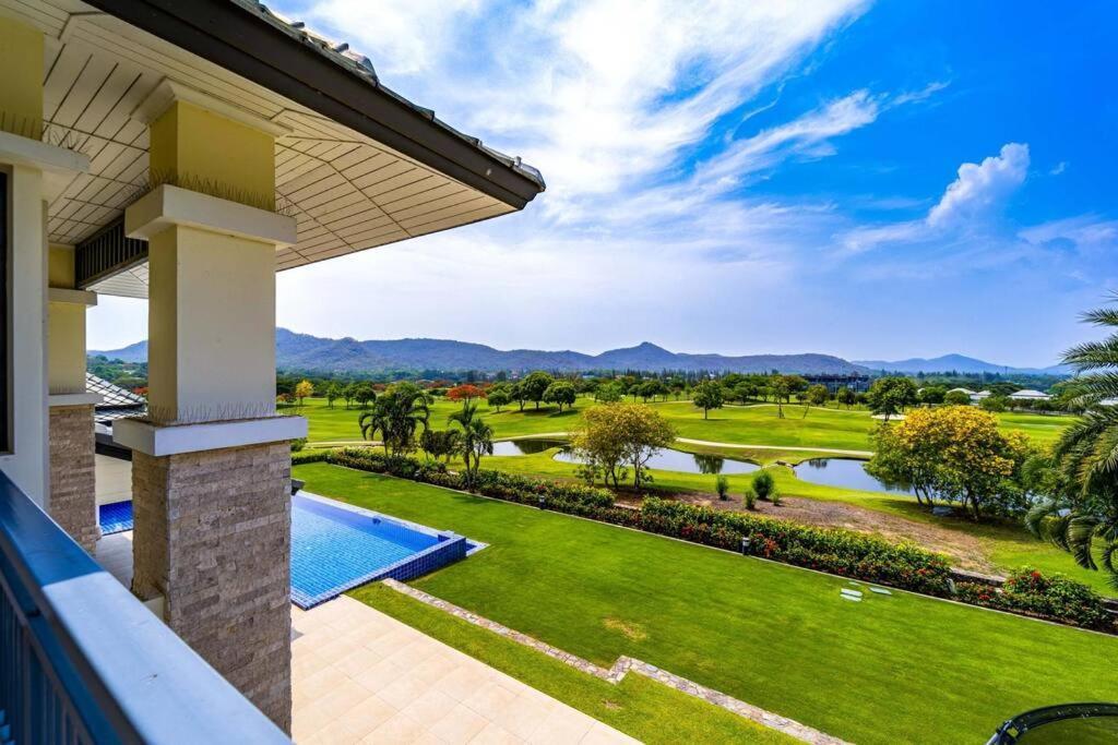 Luxury Mansion On Golf Course Bmg5 Hua Hin
