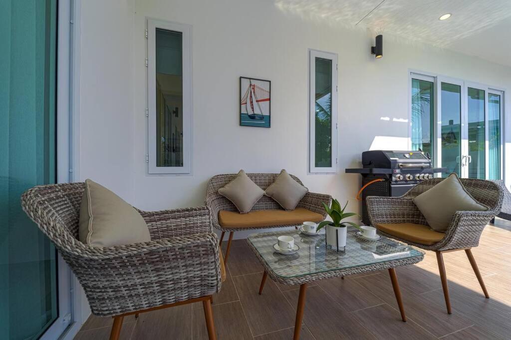 Private Modern 3 Bedroom Pool Villa! Av1 Pousada Hua Hin