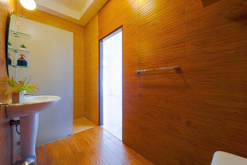 Pousada Luxurious 5-bedroom Private Pool Villa! Pv6 *
