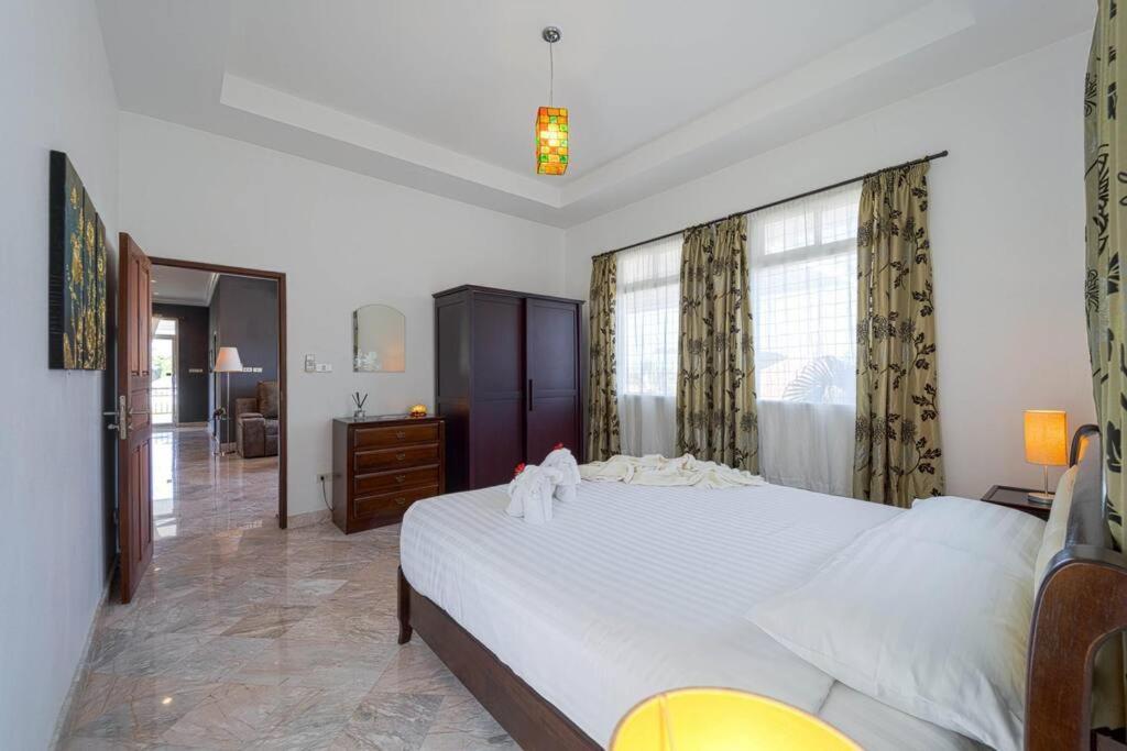 Pousada Luxurious 5-bedroom Private Pool Villa! Pv6 Hua Hin