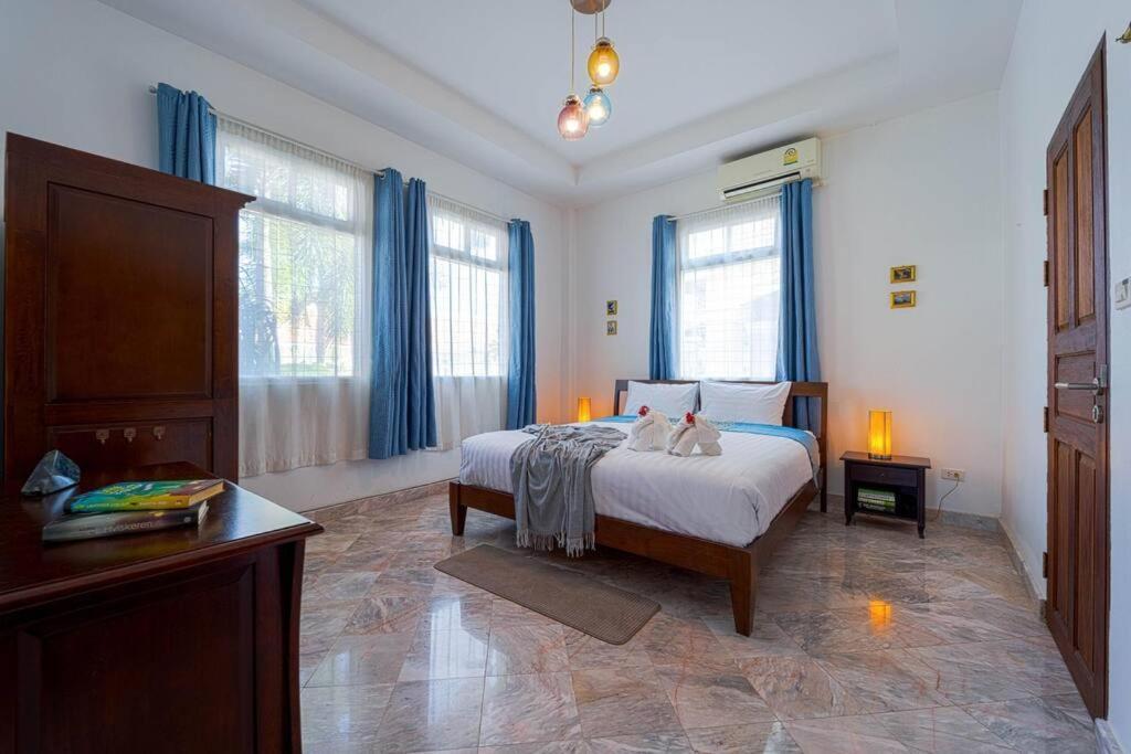 Luxurious 5-bedroom Private Pool Villa! Pv6 * Hua Hin