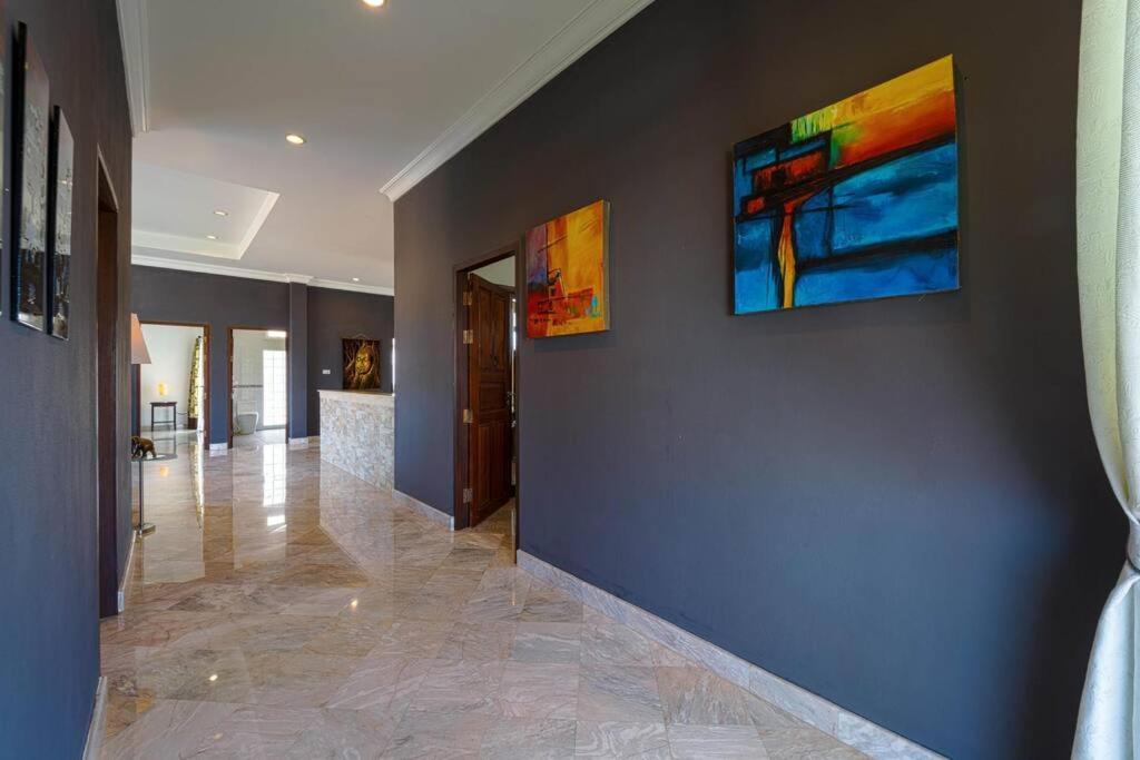 Luxurious 5-bedroom Private Pool Villa! Pv6