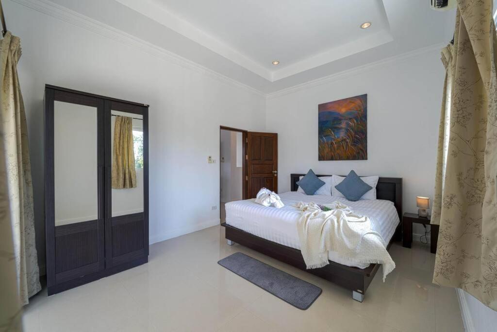 Villa Luxurious 5-bedroom Private Pool Villa! Pv5
