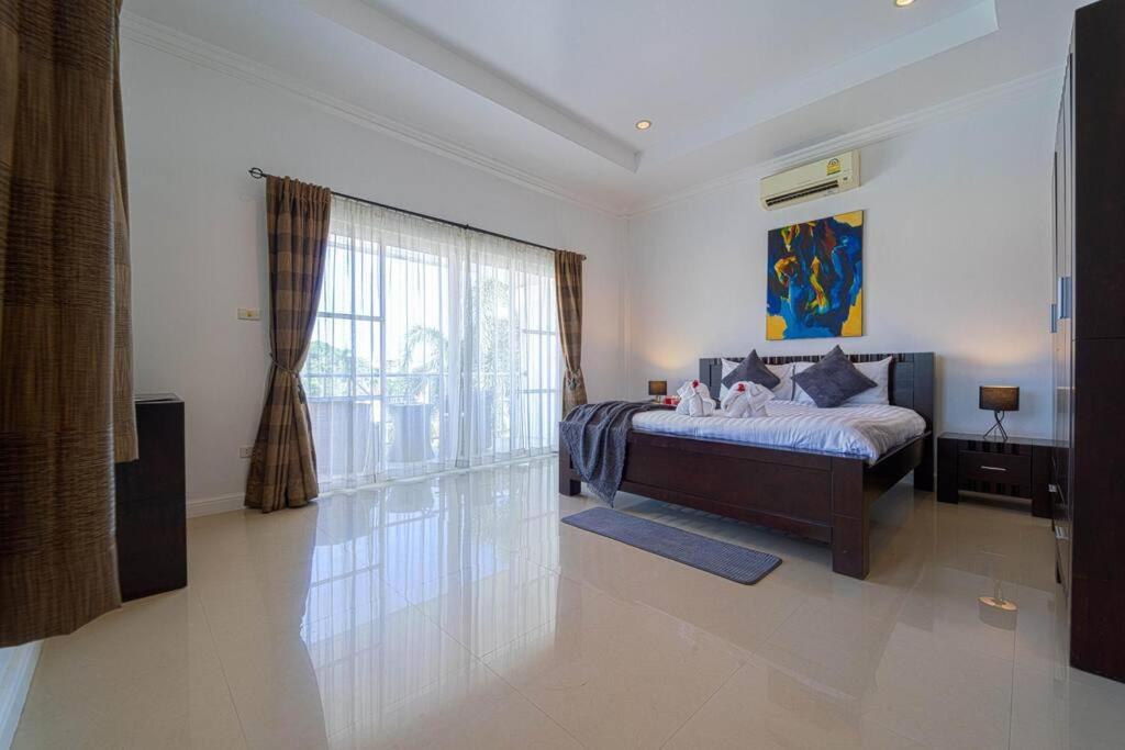Luxurious 5-bedroom Private Pool Villa! Pv5 * Hua Hin