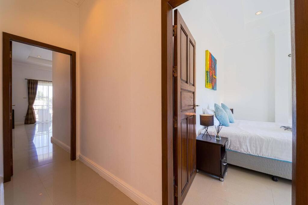 Villa Luxurious 5-bedroom Private Pool Villa! Pv5