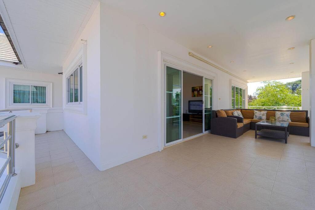 Luxurious 5-bedroom Private Pool Villa! Pv5 *