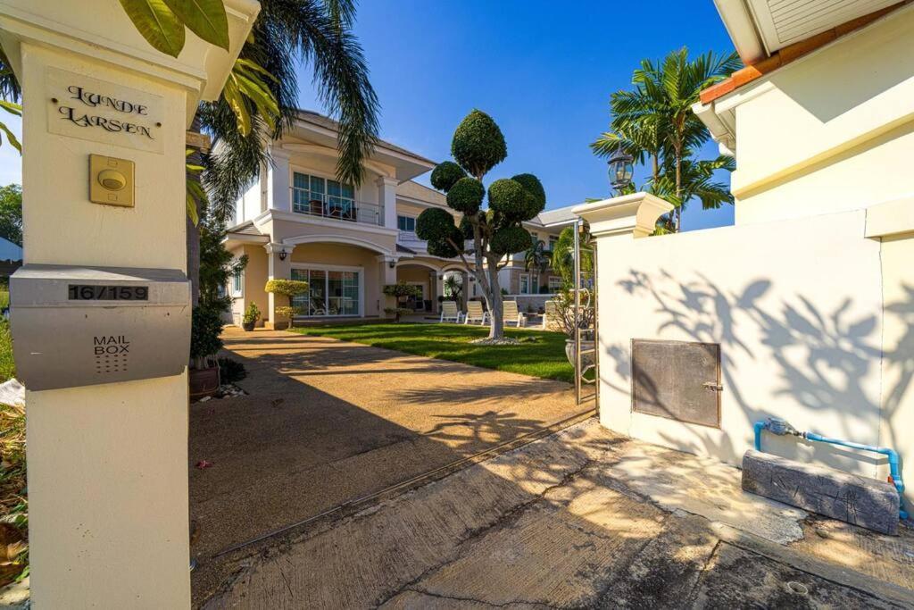 Luxurious 5-bedroom Private Pool Villa! Pv5 Villa Hua Hin
