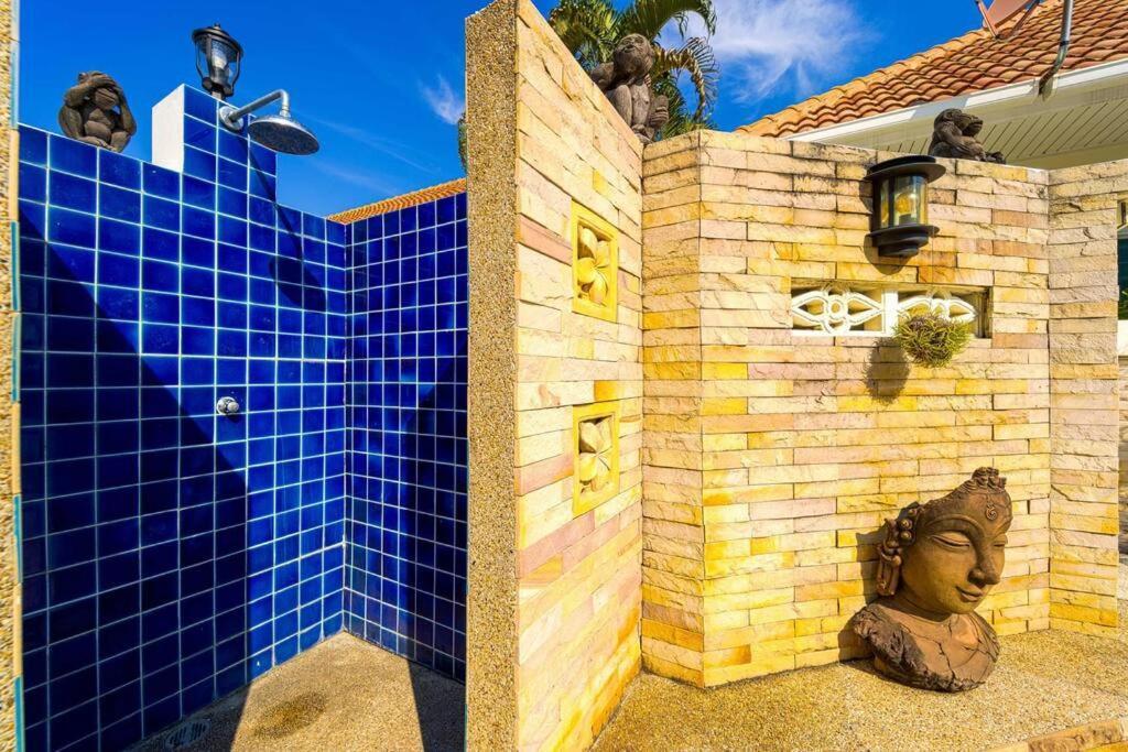 Luxurious 5-bedroom Private Pool Villa! Pv5 *