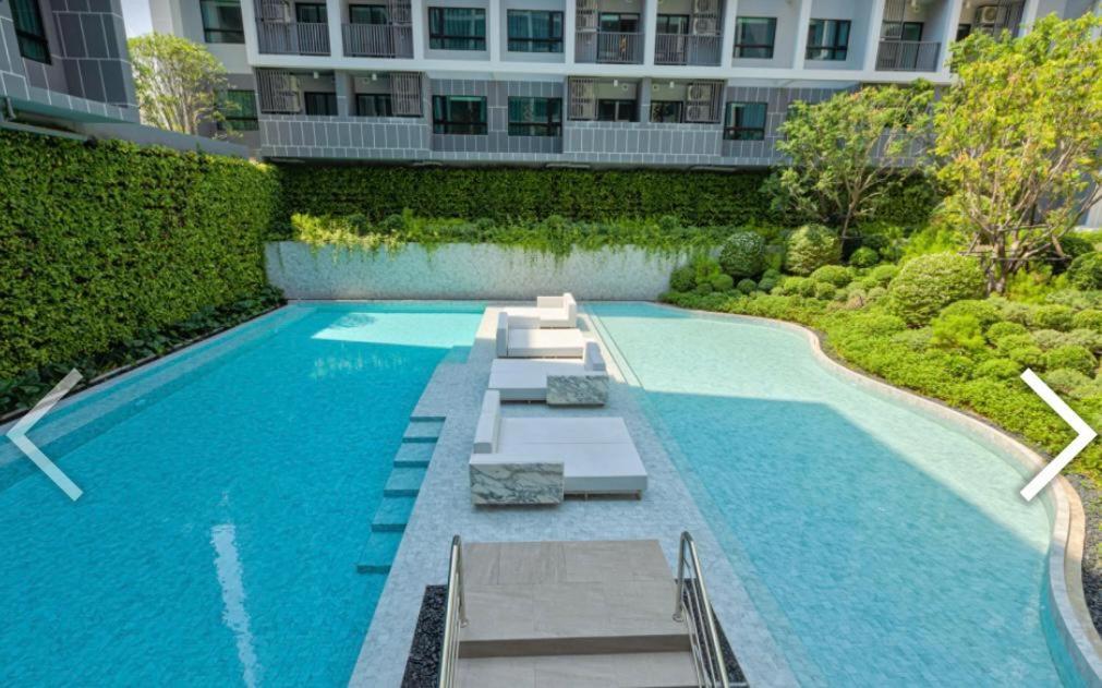 2dusitd2 - One Bedroom With A Beautiful View Of The Garden And Pool