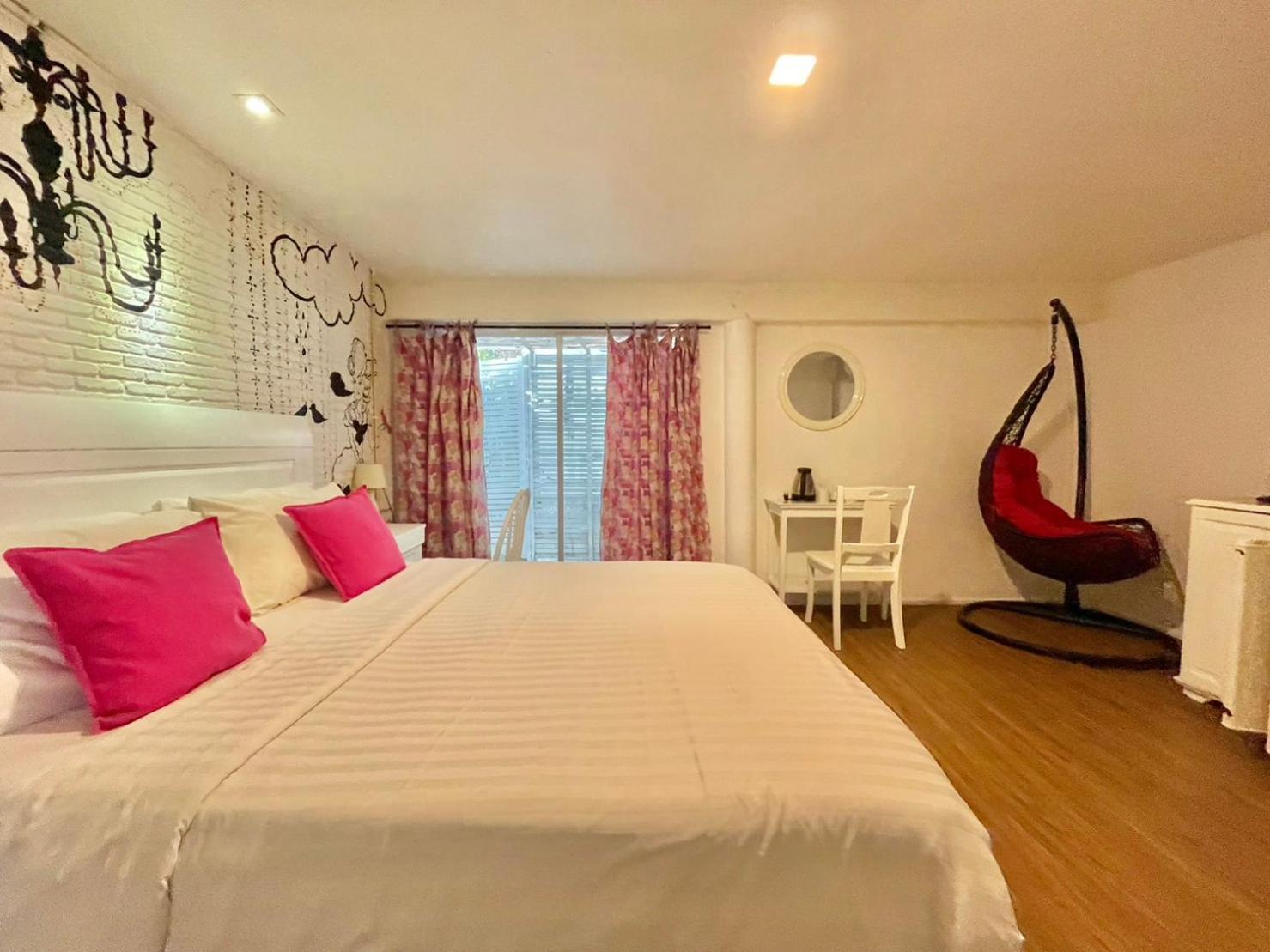 Gallery Boutique Resort