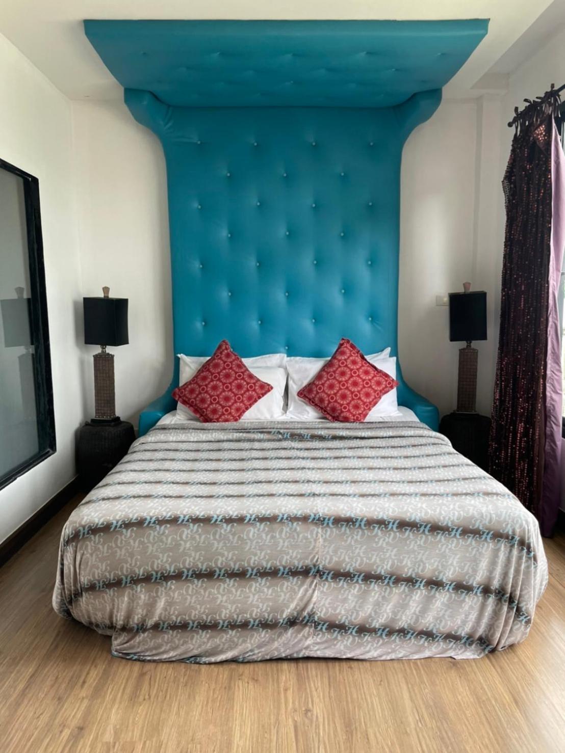 Gallery Boutique Resort