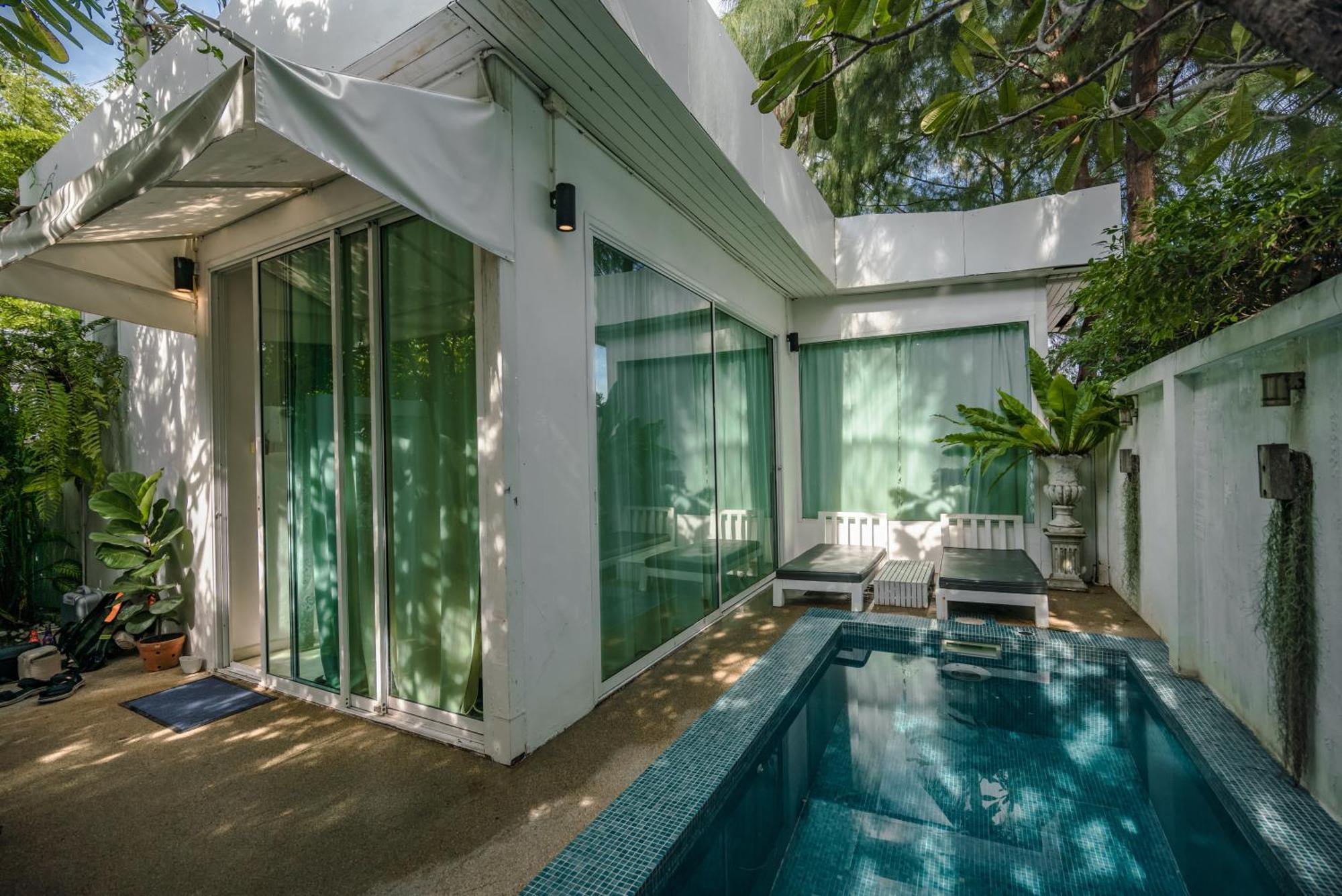 Gallery Boutique Resort 3*