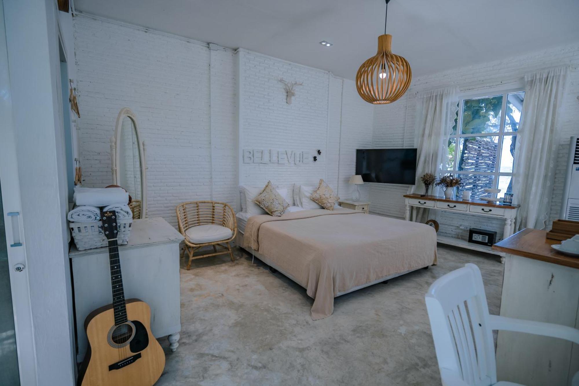 Gallery Boutique