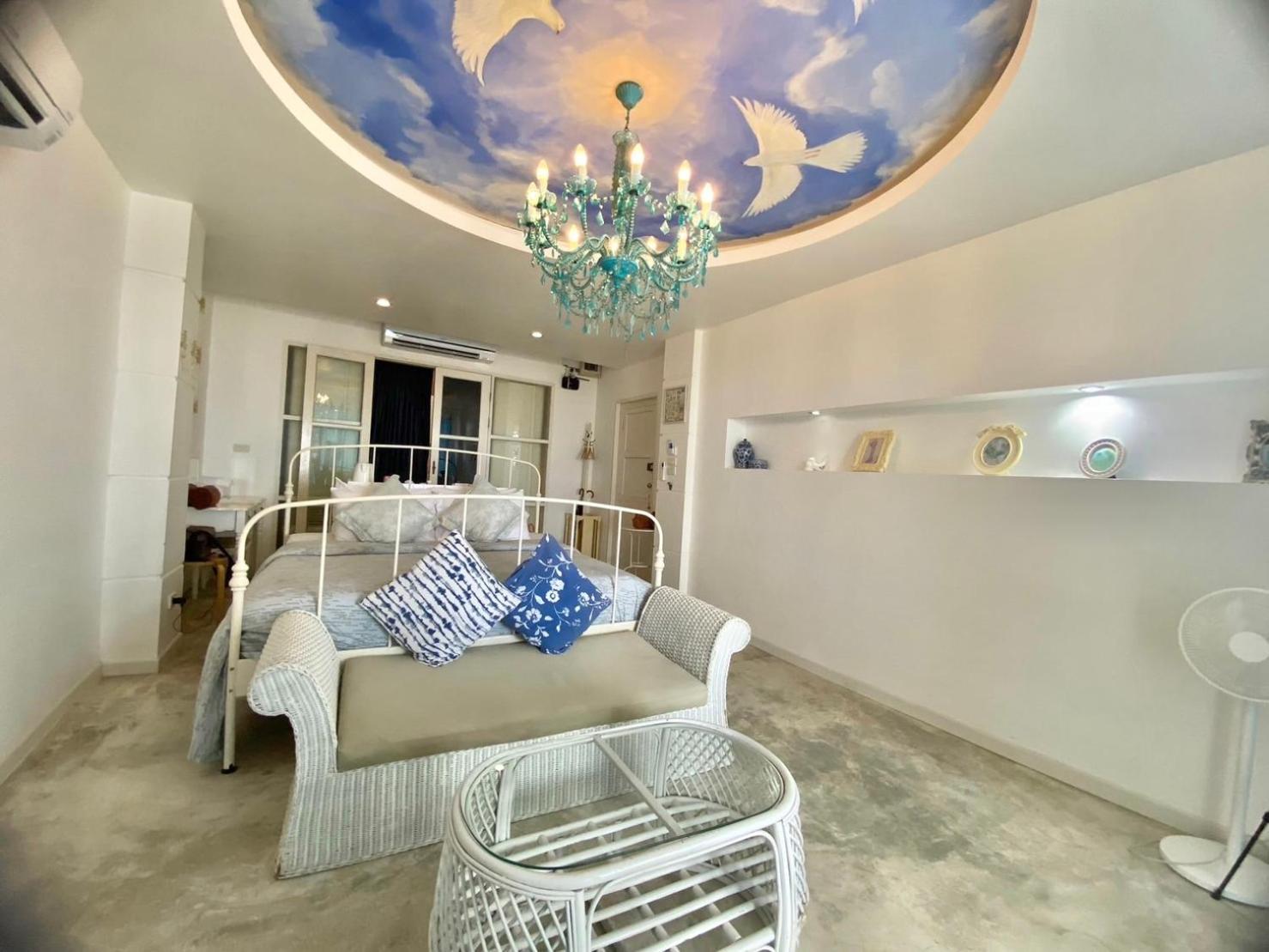 Gallery Boutique Resort