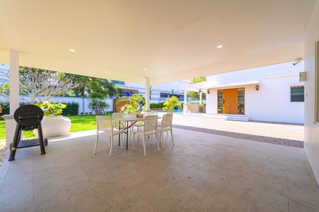 5 Bedroom Pool In Center! Bv1 Hua Hin