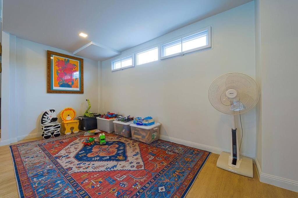 Biệt thự 5 Bedroom Pool In Center! Bv1