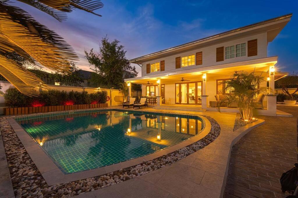 5 Bedroom Pool In Center! Bv1 Biệt thự