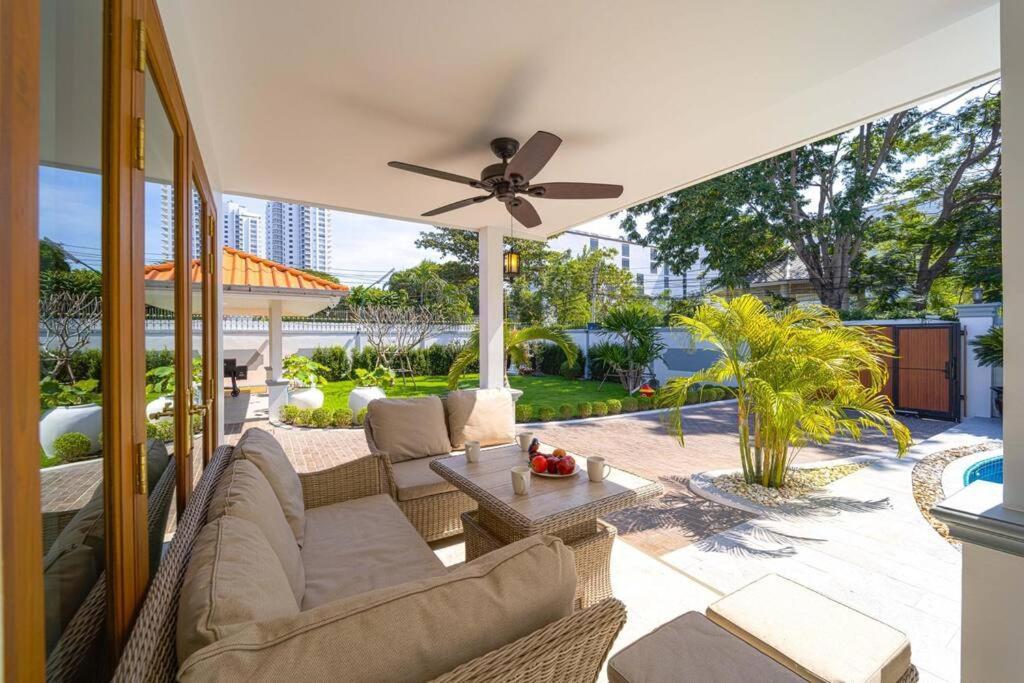 5 Bedroom Pool In Center! Bv1 Biệt thự