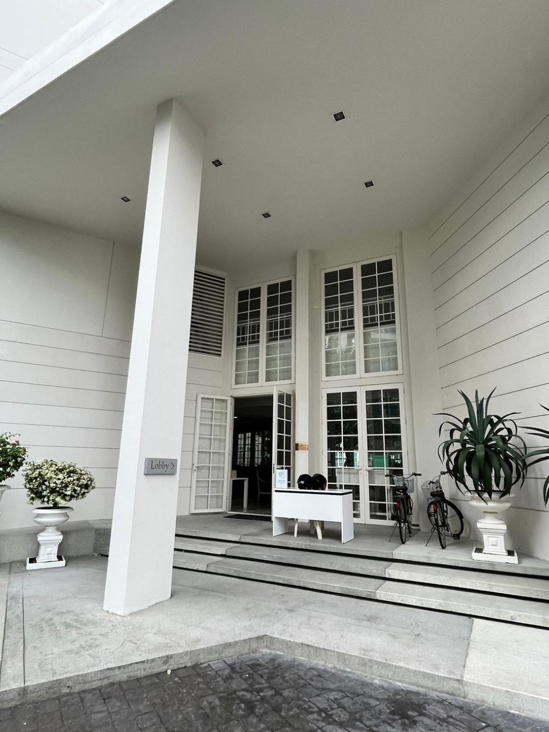 Apartment Summer By Patsara Hua Hin