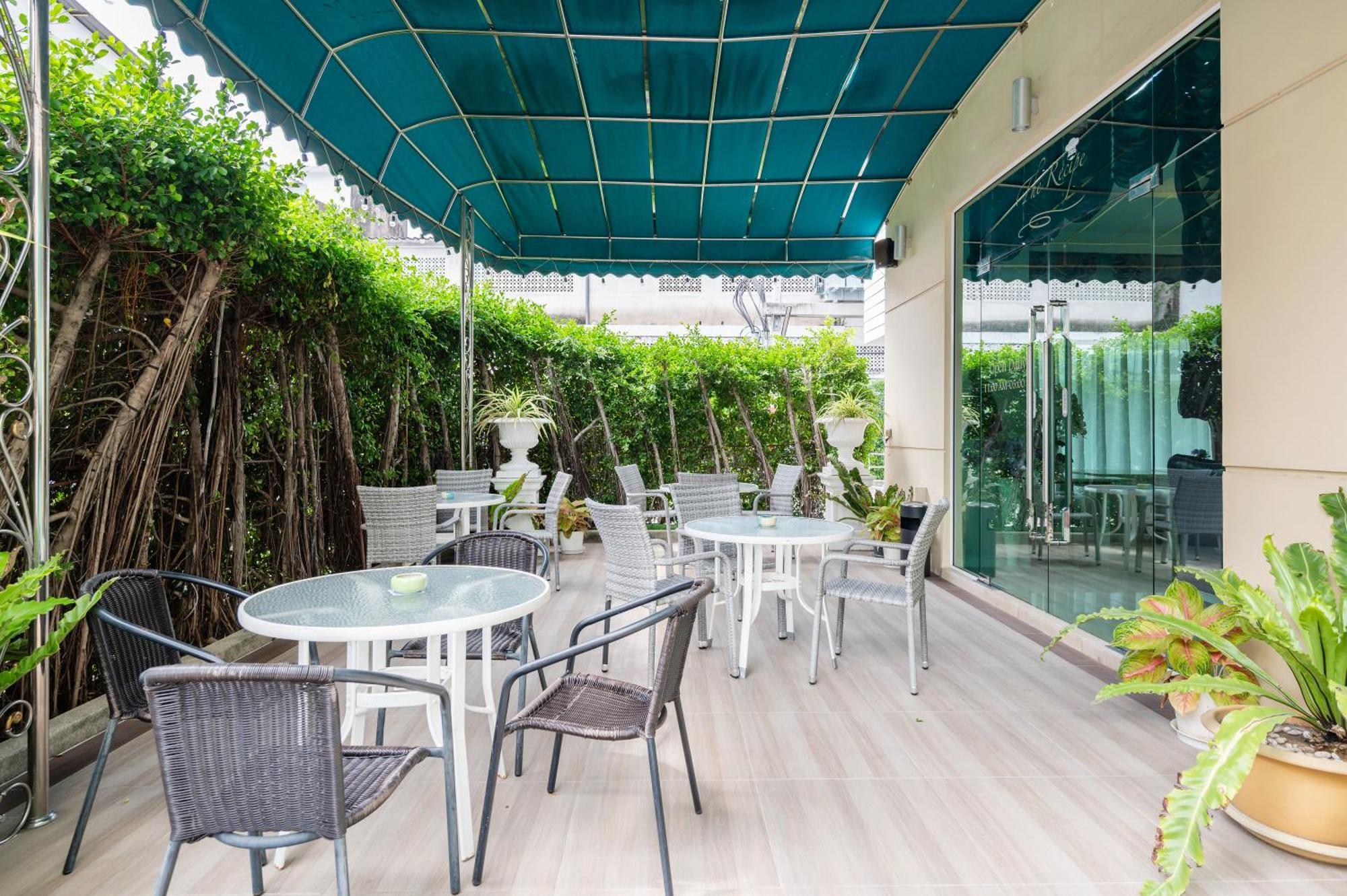 Royal Pavilion Hotel 4*